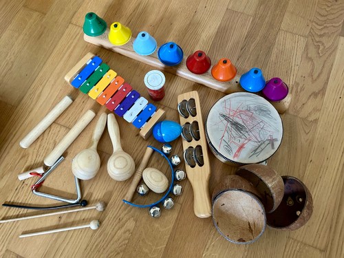 Kinder musikinstrumente - kinder,